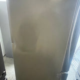 LG 33” (21 Cu.Ft) Counter-Depth French Door MAX Refrigerator with internal Ice Maker in Smudge-Resistant Stainless Steel - ENERGY STAR